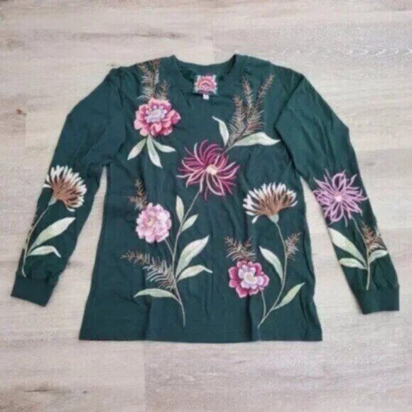 Johnny Was Meriah Gorgeous Green Floral Embroidered Long Sleeve Tee - Picture 3 of 4